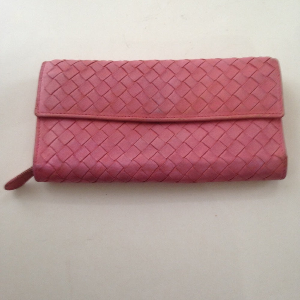 Authentic Bottega Veneta Pink Leather Bi-fold Wall