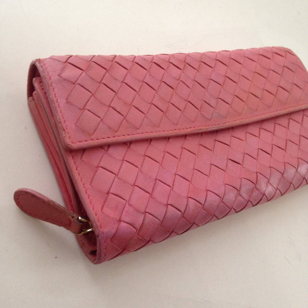 Authentic Bottega Veneta Pink Leather Bi-fold Wall