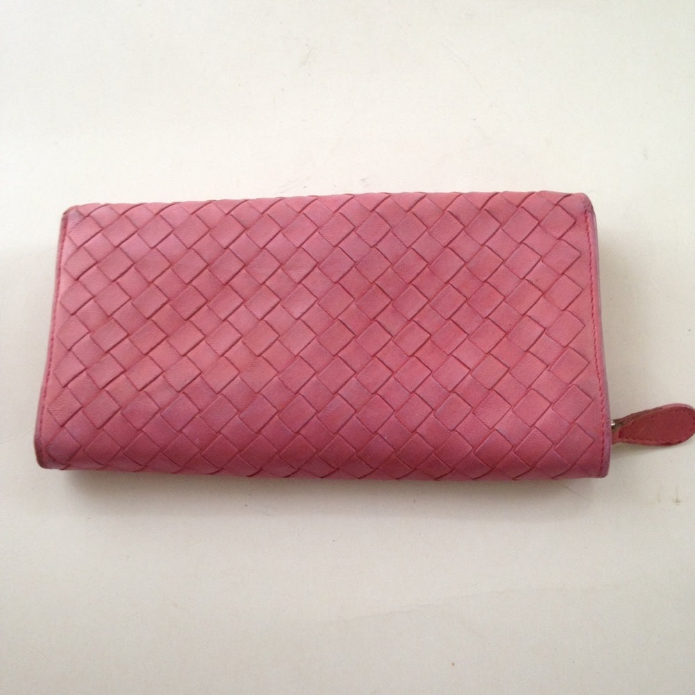 Authentic Bottega Veneta Pink Leather Bi-fold Wall
