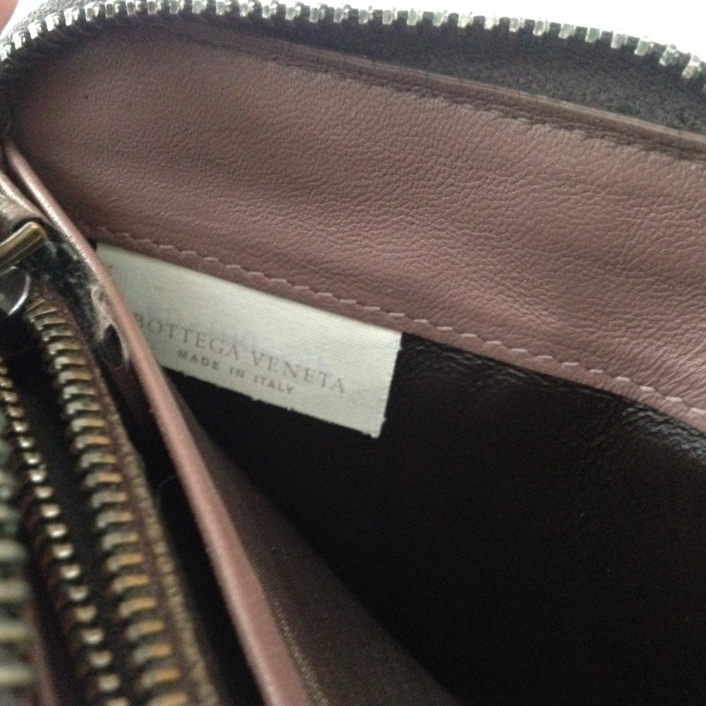 Bottega Veneta Black Leather Zip-Around Long Wall