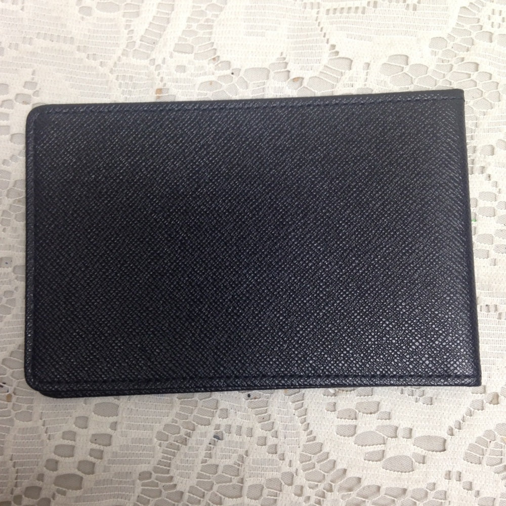 L. Vuitton Black Taiga Leather ID-Credit Card Case