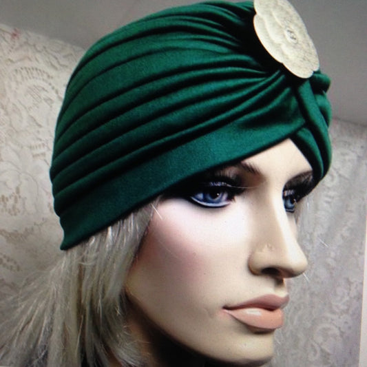 Fabulous Green Cloche, Turban, Flapper Style Hat