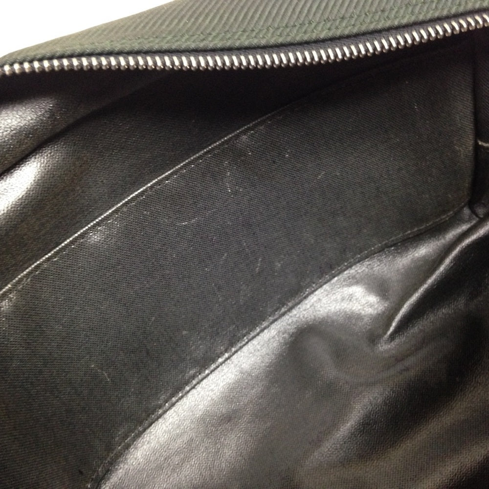Louis Vuitton Green Black Canvas Mens Pouch-Clutch