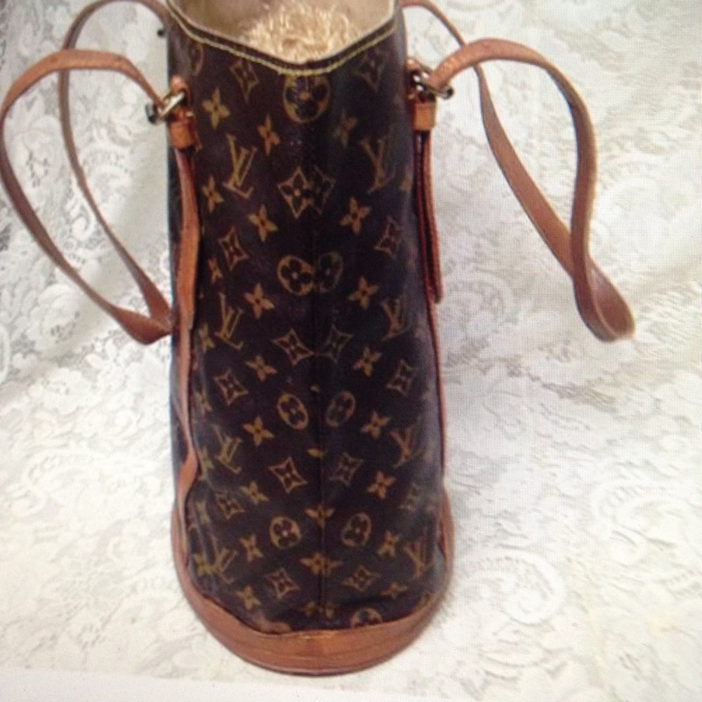 Authentic Louis Vuitton Brown Mono GM Bucket  SBag