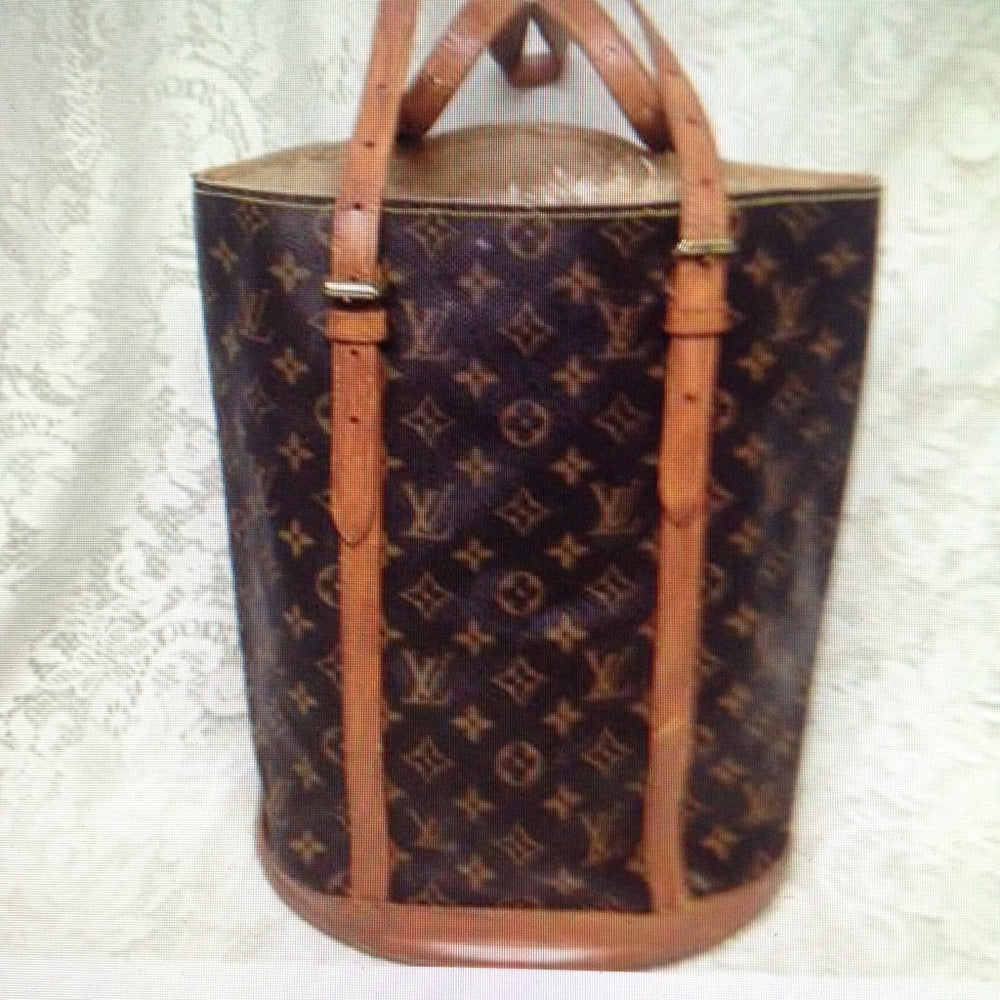Authentic Louis Vuitton Brown Mono GM Bucket  SBag