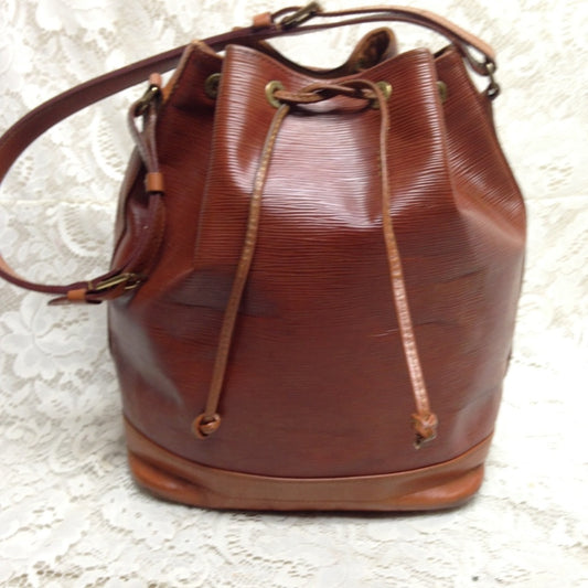 Louis Vuitton Brown Epi Leather GM Noe Draw String