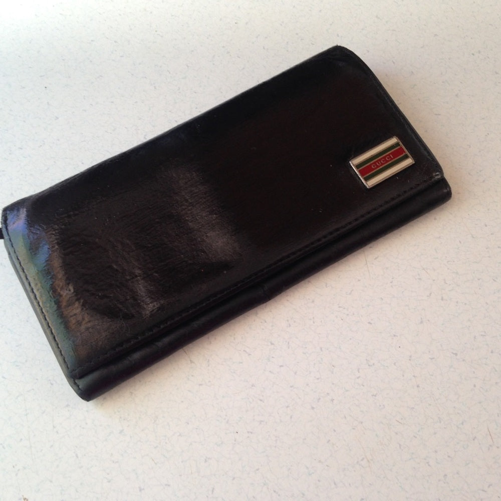Vintage, Authentic,Gucci Black Leather Long Wallet