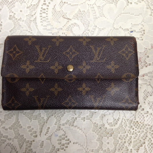 Louis Vuitton, Brown Mono, Bi-Fold Long Wallet