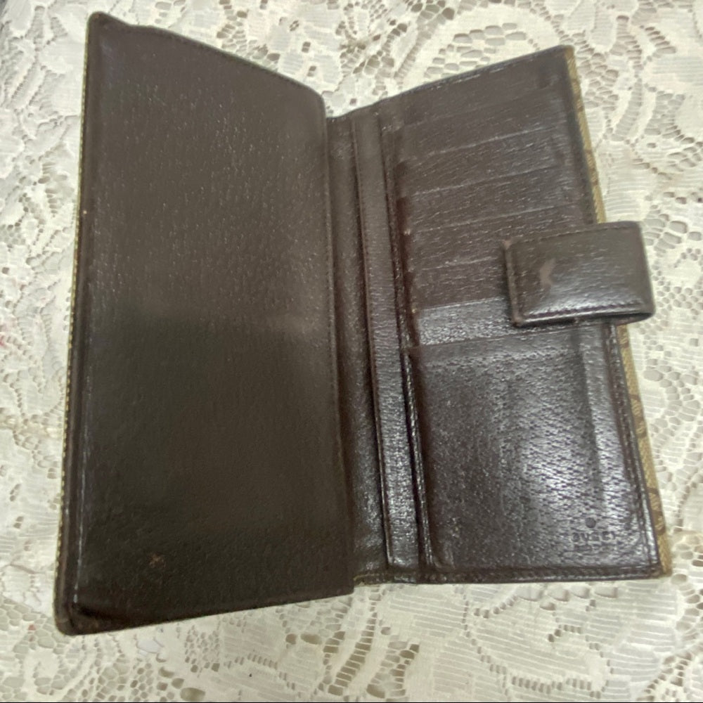 Authentic Gucci Brown Canvas Long Wallet
