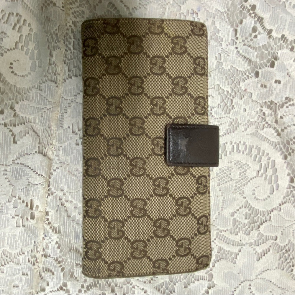 Authentic Gucci Brown Canvas Long Wallet