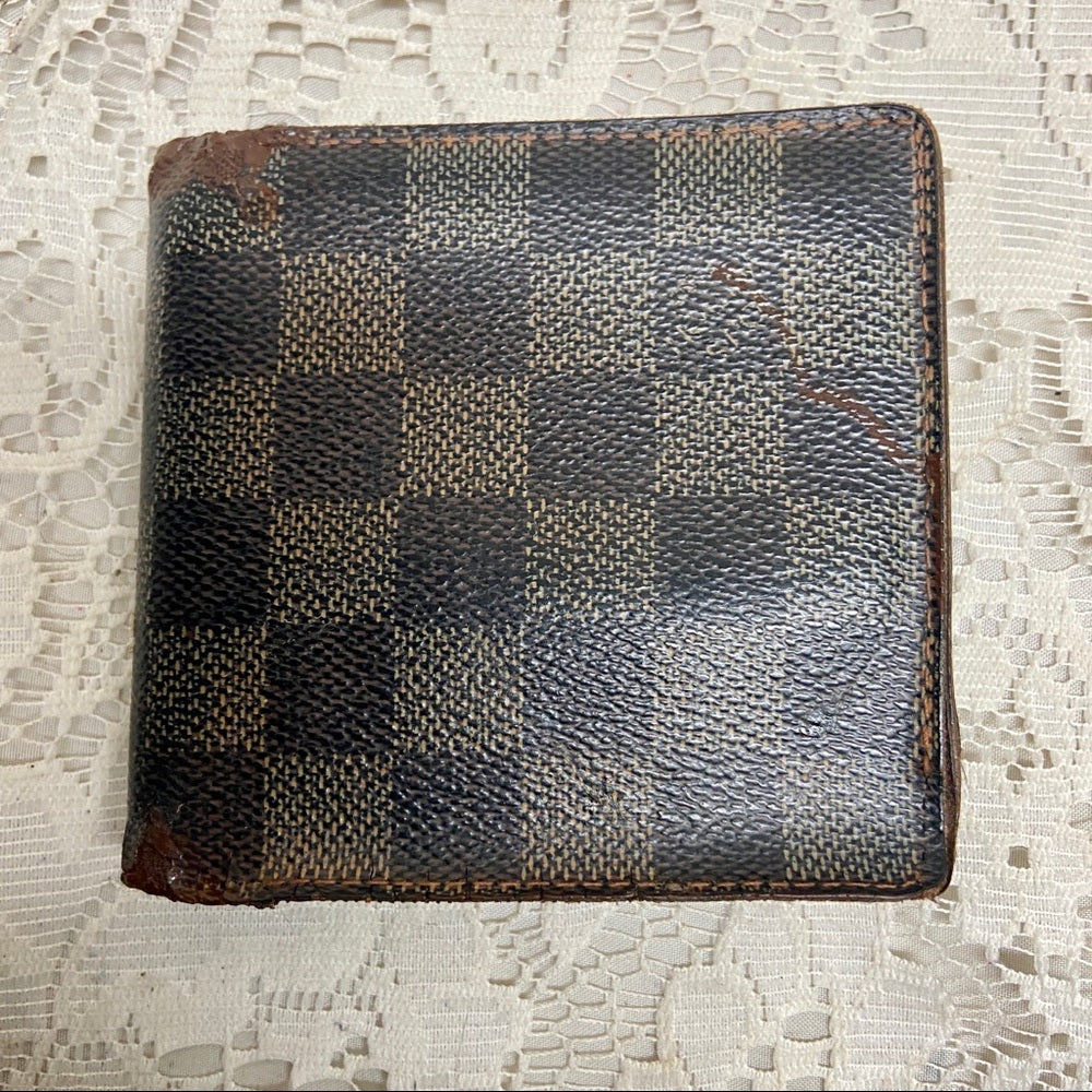 Louis Vuitton Damier Ebene Mens Credit Card Wallet