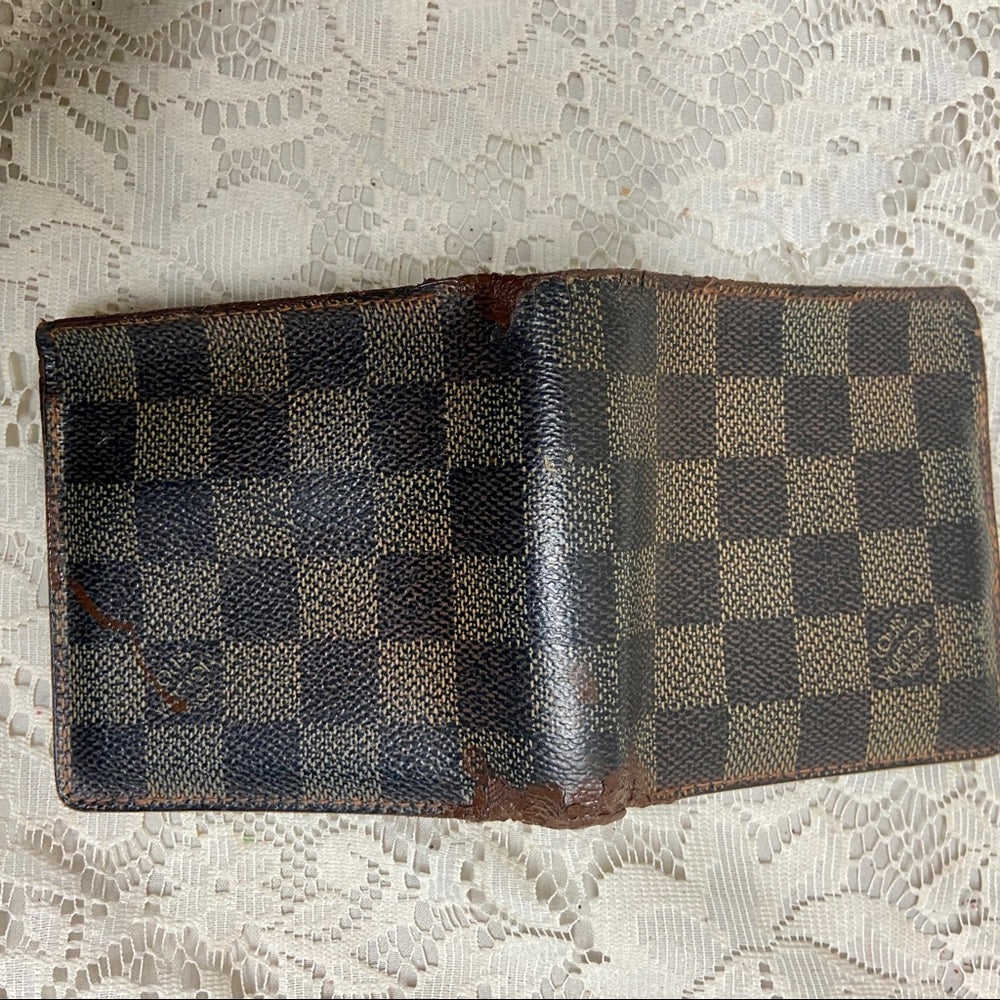 Louis Vuitton Damier Ebene Mens Credit Card Wallet
