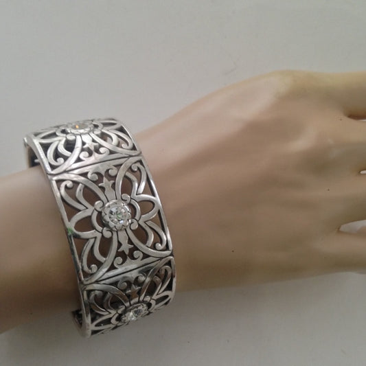 Vintage, Chunky, Stunning 2inW Silver Tone Reticulated Cuff Bangle