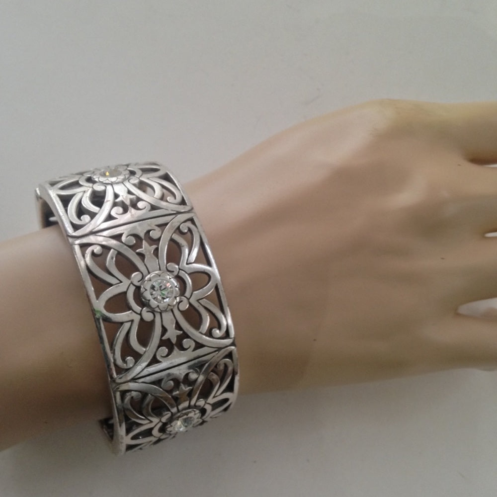 Vintage, Chunky, Stunning 2inW Silver Tone Reticulated Cuff Bangle