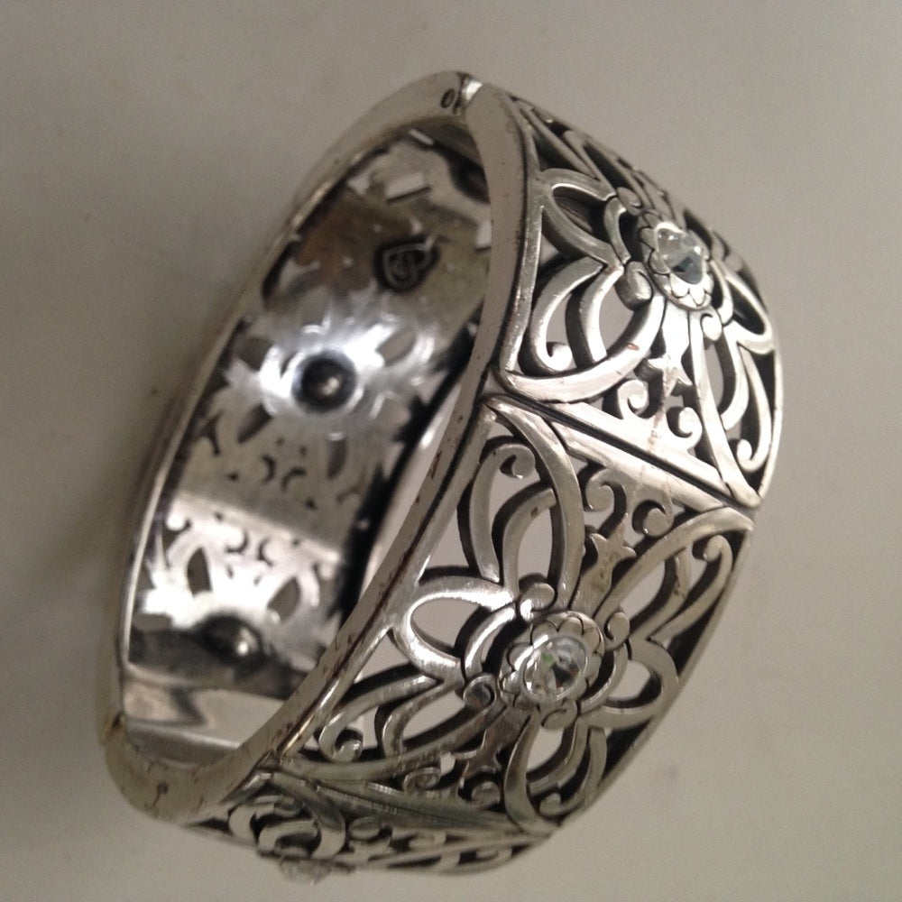 Vintage, Chunky, Stunning 2inW Silver Tone Reticulated Cuff Bangle
