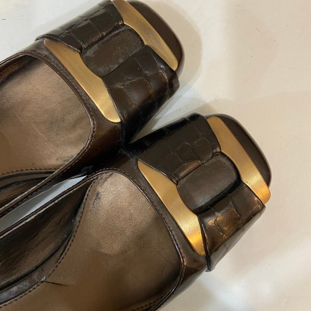 Liz Claiborne, Brown and Gold Square Heels - Size 8
