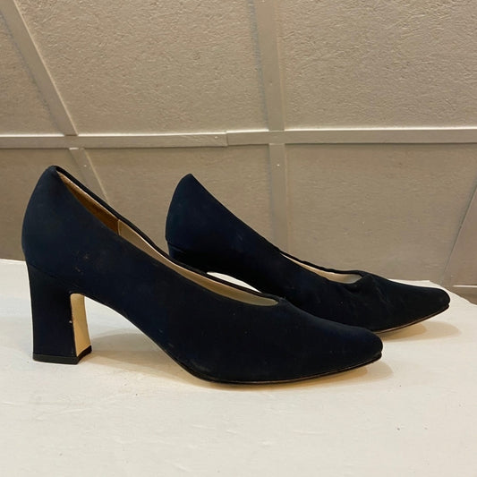 Westies, Black Heels - Size 8