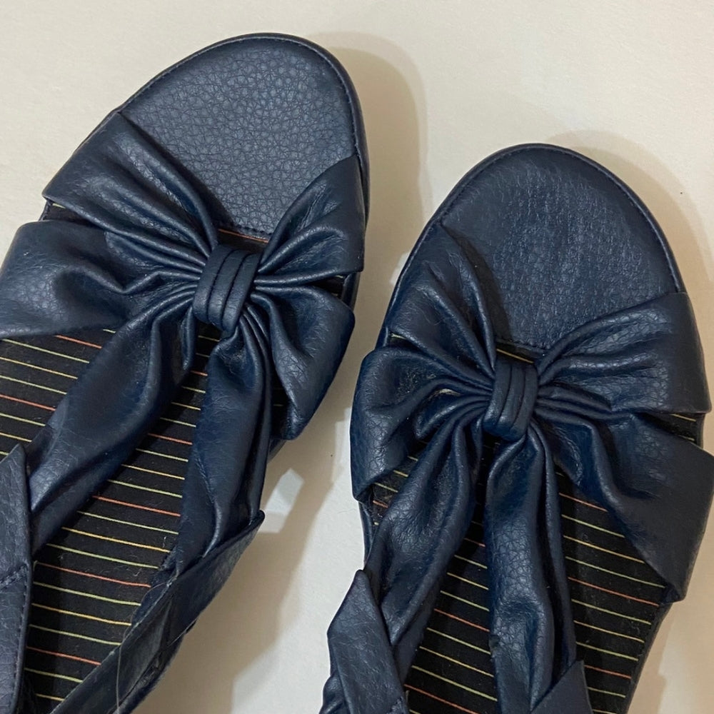 Life Stride, Blue Heels- Size 8.5