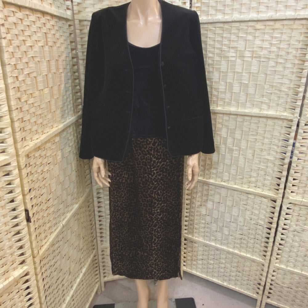 Gold Brown Velvety Cheetah Print Skirt - Size M
