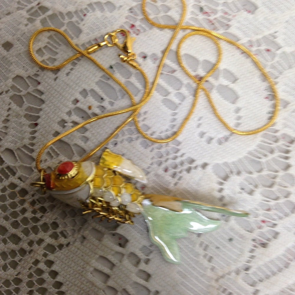 3-Way, Multi-colored Fish 18-in Gold Plated Necklace
