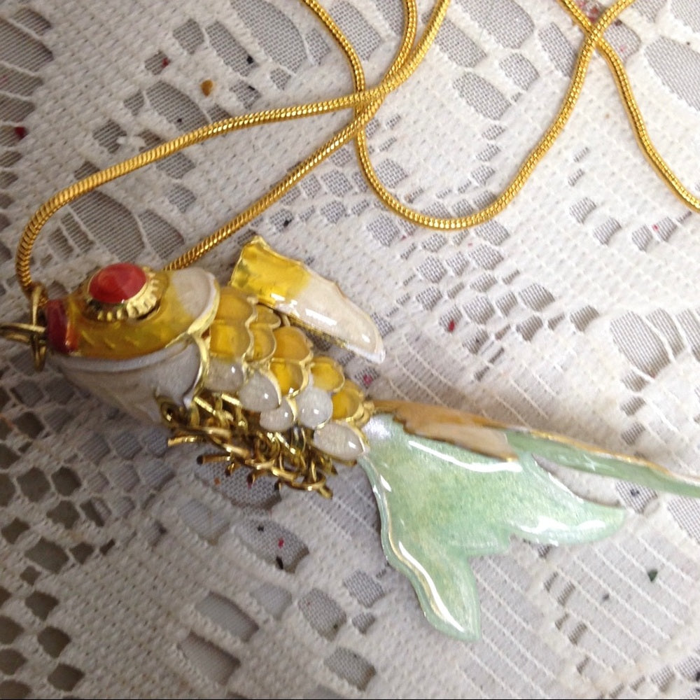 3-Way, Multi-colored Fish 18-in Gold Plated Necklace