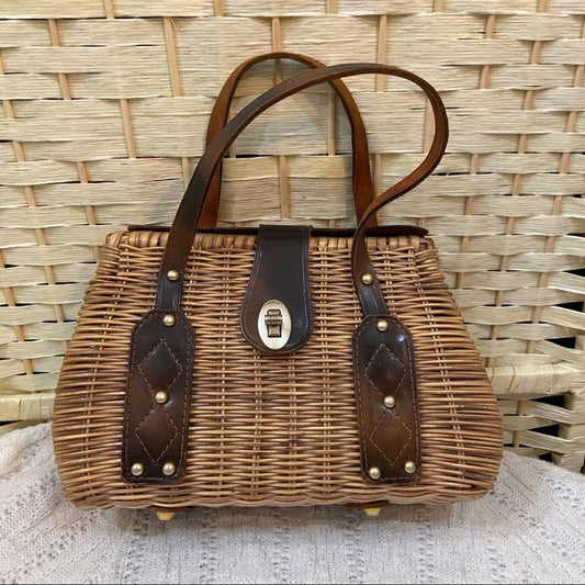 Vintage, Brown Wicker Style Handbag 10.5in x 7in x 3.5in