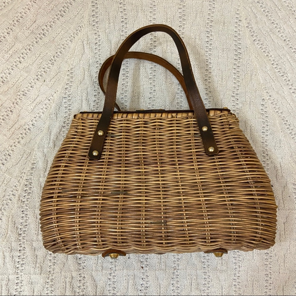 Vintage, Brown Wicker Style Handbag 10.5in x 7in x 3.5in