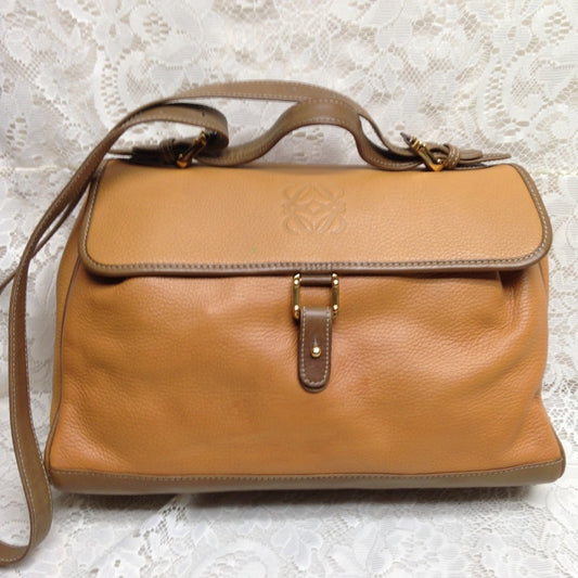 Authentic Loewe, Spain Tan Leather Shoulder Bag