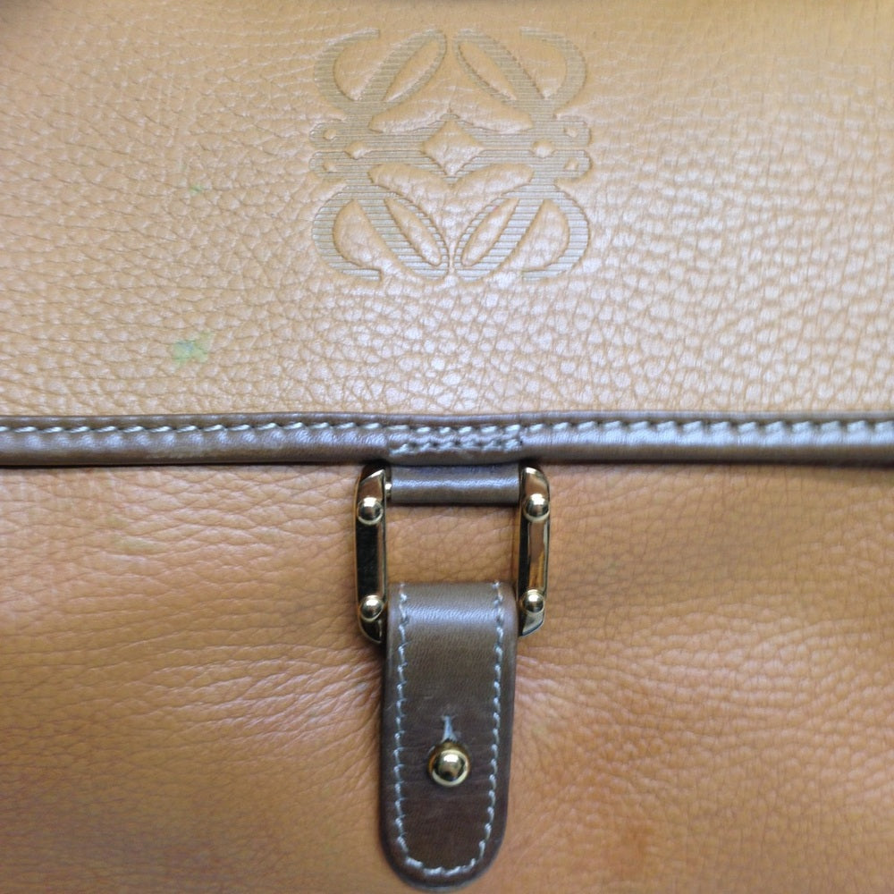 Authentic Loewe, Spain Tan Leather Shoulder Bag