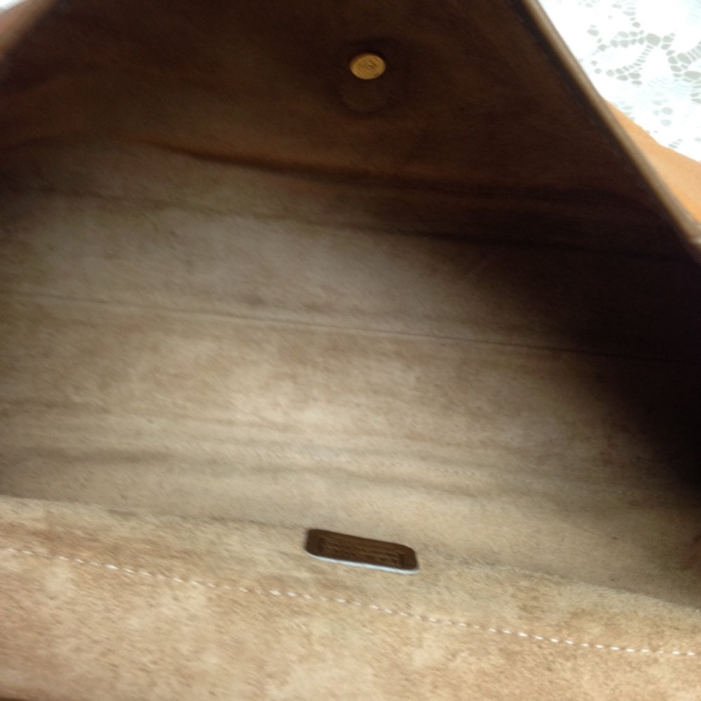 Authentic Loewe, Spain Tan Leather Shoulder Bag