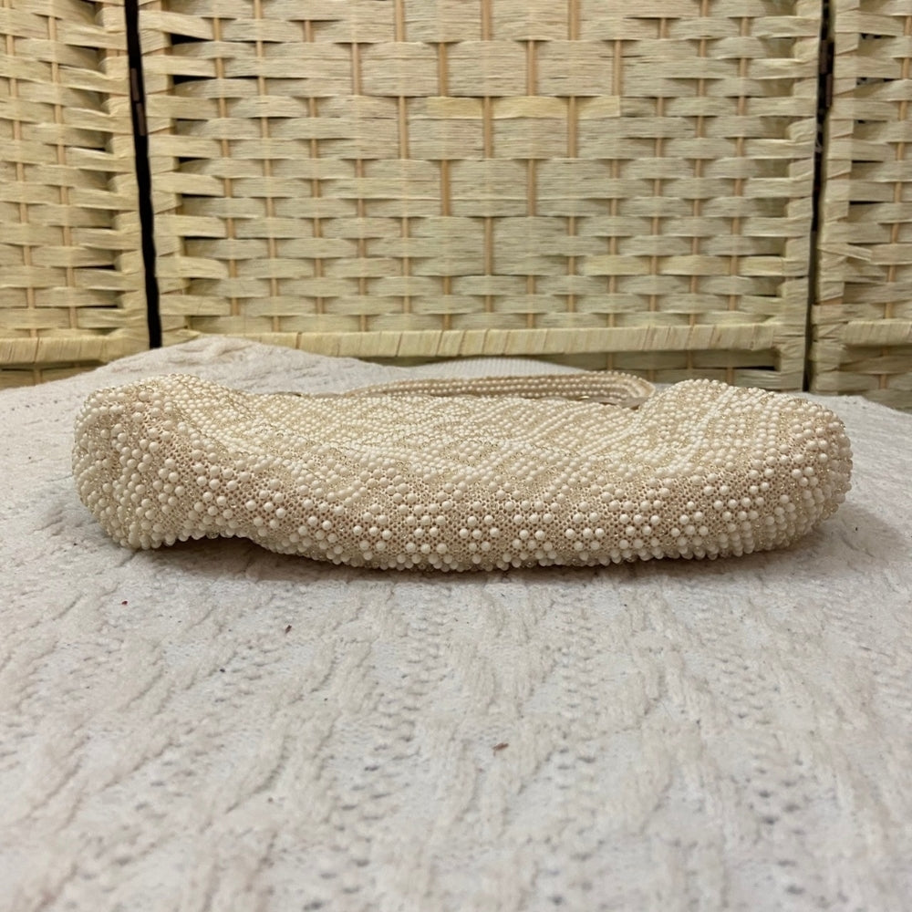 Vintage White Beaded Hand Bag with Mother of Pearl Clasp