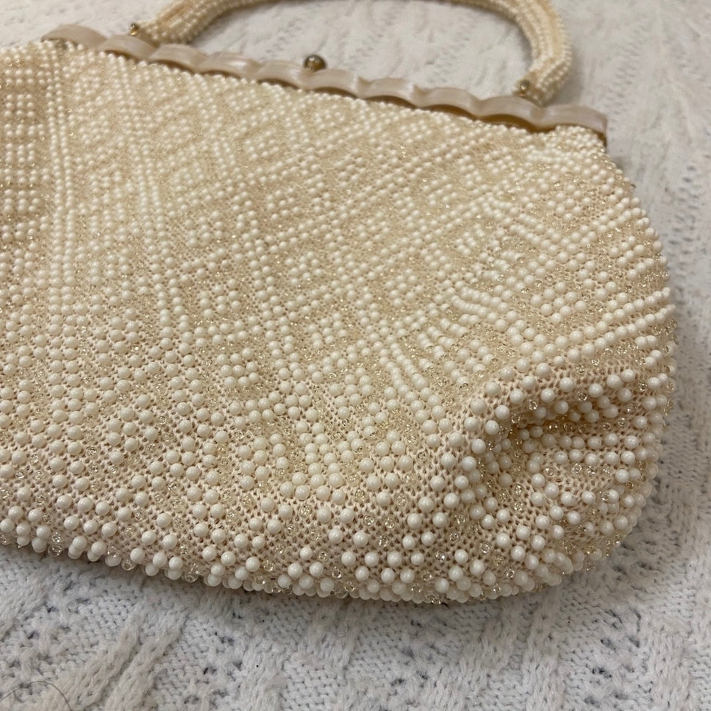 Vintage White Beaded Hand Bag with Mother of Pearl Clasp