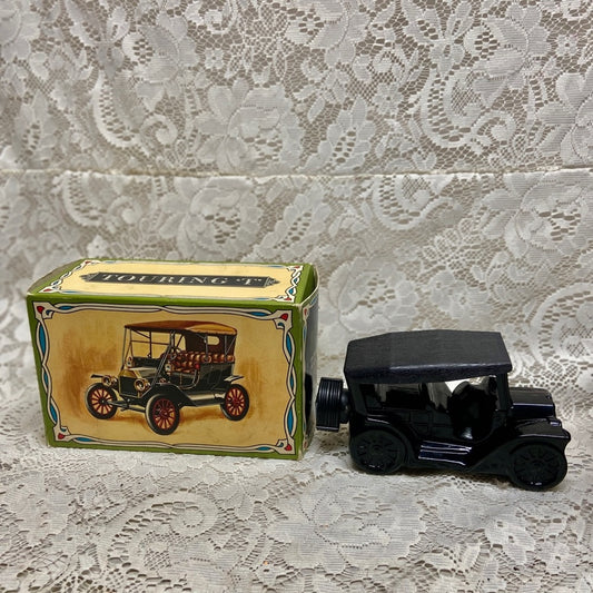 Vintage 1970s Avon Touring Tribute After Shave Decanter 6Fl Oz (NIB)