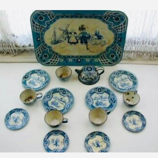 1940-50s Wolverine, Delft 15-pc Child’s Tin Tea Set