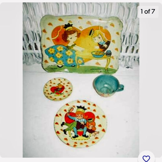 1942, Ohio Art, BK Benjamin, #81 Queen of Hearts 4-pc Child’s Tin Tea Set