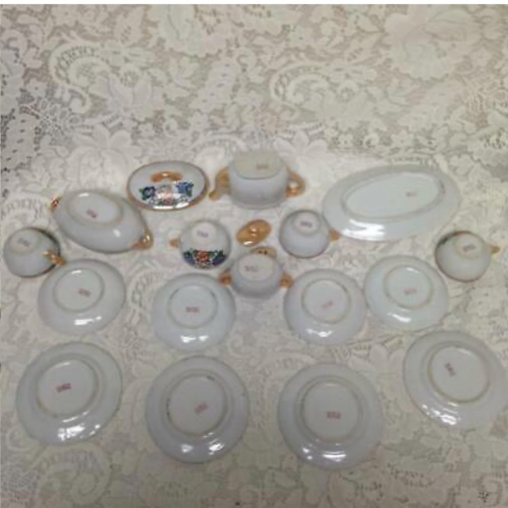 Vintage, Lusterware, 20pc Child's Tea Dinner Set for 4 with Orig. Box