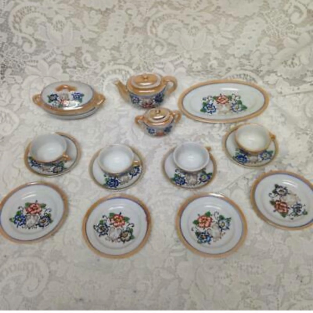 Vintage, Lusterware, 20pc Child's Tea Dinner Set for 4 with Orig. Box