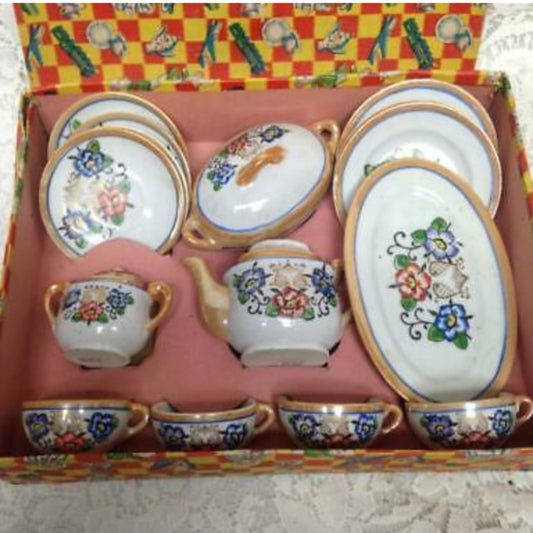 Vintage, Lusterware, 20pc Child's Tea Dinner Set for 4 with Orig. Box