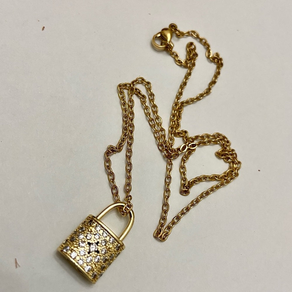 Gold Tone Elegant Padlock Charm with 18in Chain Necklace