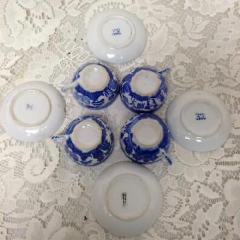 Vintage, Japan, Blue Willow, 17pc Child’s Tea Set - Pink Wicker Picnic Basket