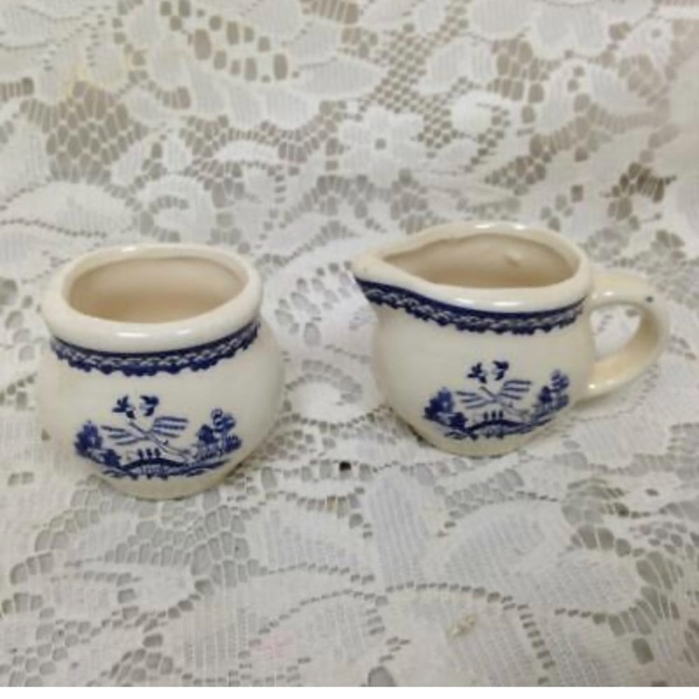 Vintage, Blue Willow, 13pc Child’s Tea Set - Wicker Picnic Basket
