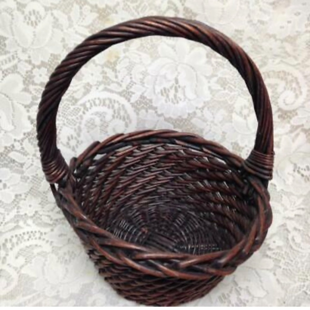 Vintage, Blue Willow, 13pc Child’s Tea Set - Wicker Picnic Basket