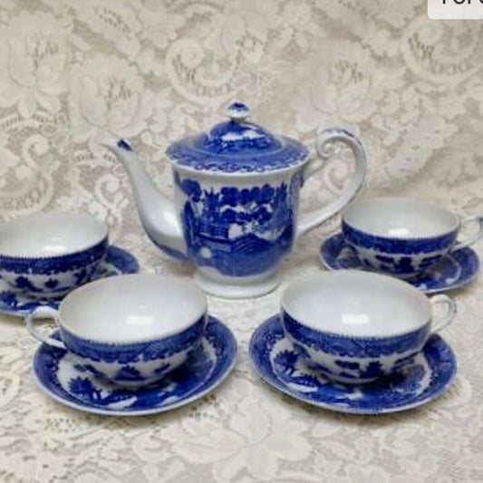 Vintage, 1947-1952, Occupied Japan, Blue Willow, 10pc Tea Set for 4