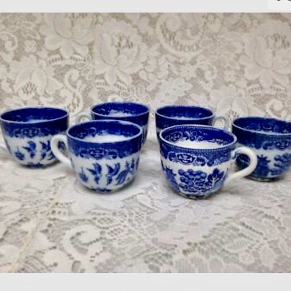 Antique Allerton Ltd., , England, 17pc Blue Willow Demitasse Tea Set