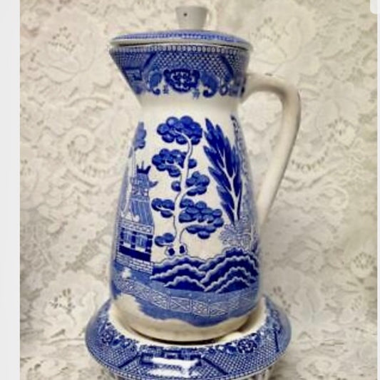Vintage, Rare Made in Japan, Large, 8.5in x 7.5in Blue Willow Carafe with Warmer