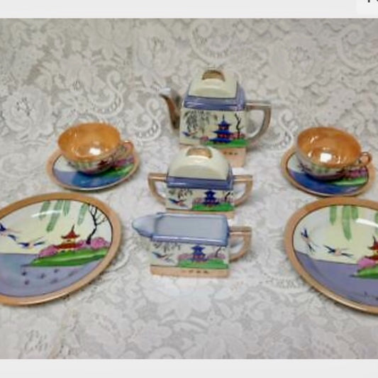 1920-30s, Lusterware, Japan, Variant Gaudy Blue Willow 11pc Tea Set