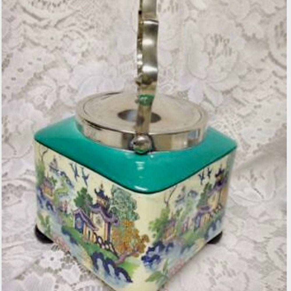 Antique LS & Sons Ltd., Hanley, England, Polychrome, Blue Willow 7inx5in
