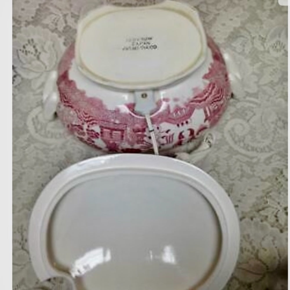 Vintage,  Rare, Red Willow 2pc 12in x 9in x 8in Soup Tureen
