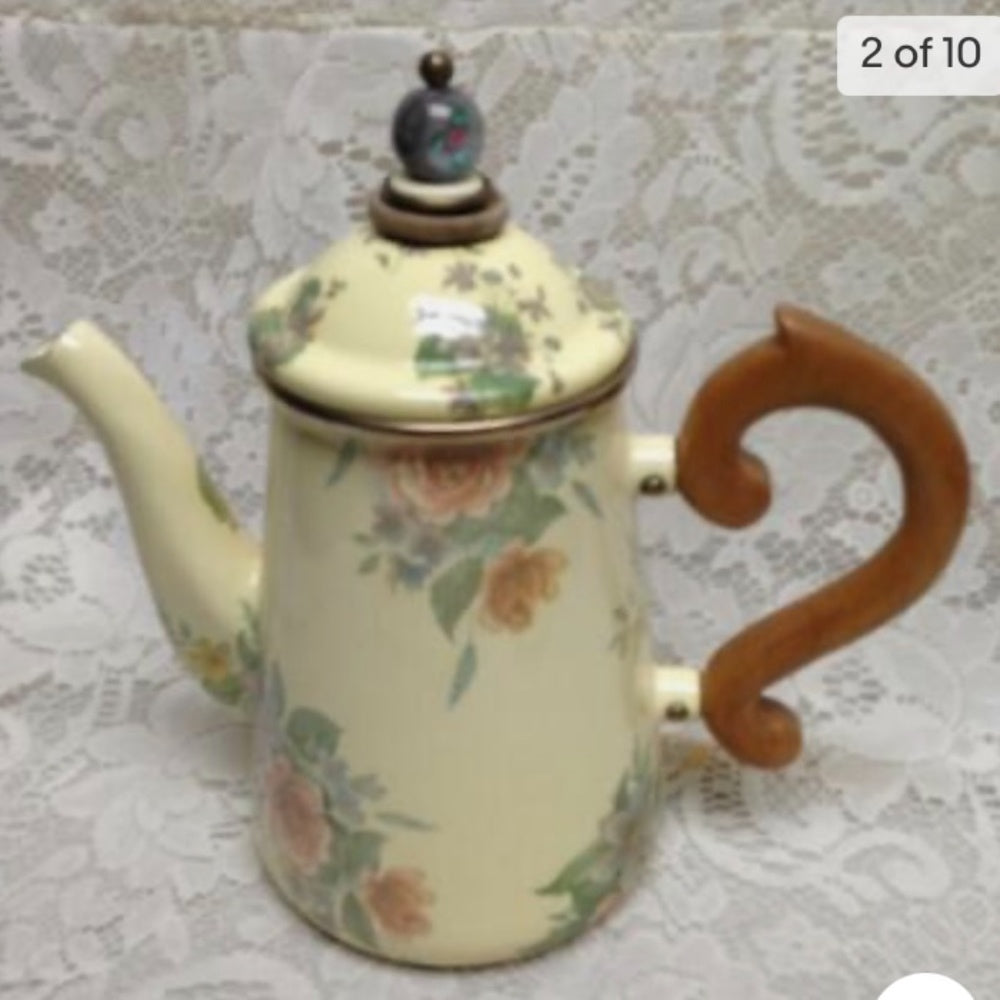 Vintage MacKenzie Childs Ltd., Beige Floral Enamelware, 8pcTea or CampSet (4ZO10