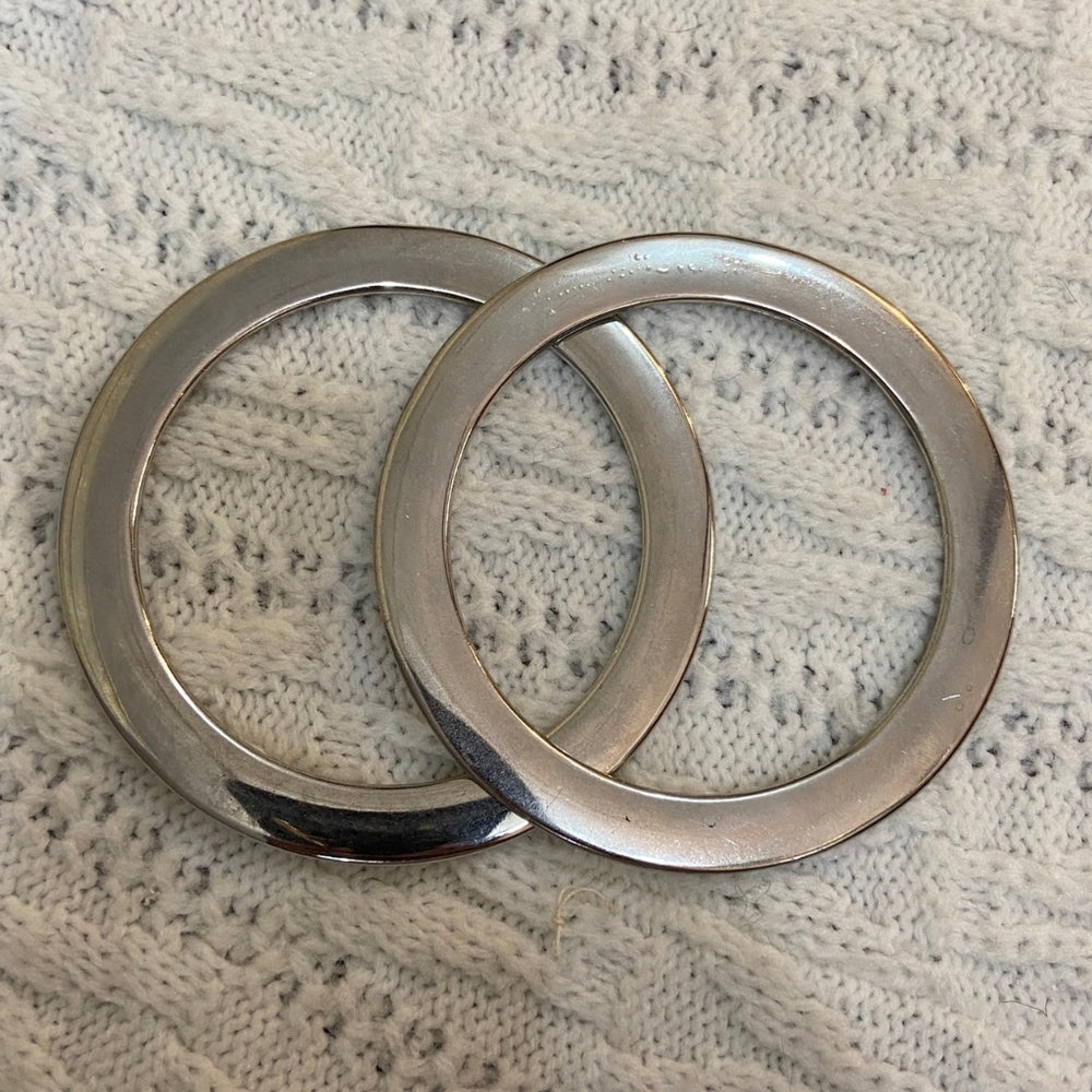 2pc Silver Toned Flat Bangles